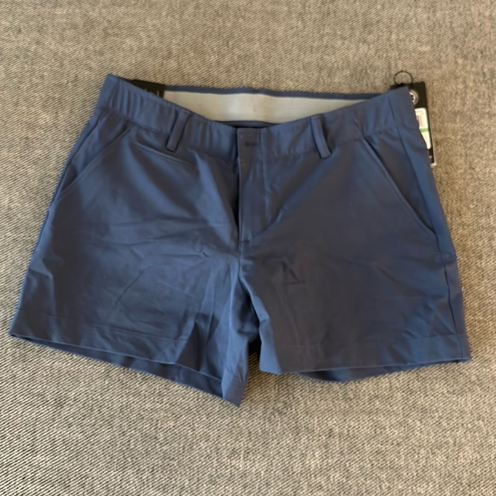 Women’s under armor shorts new with tag size 8